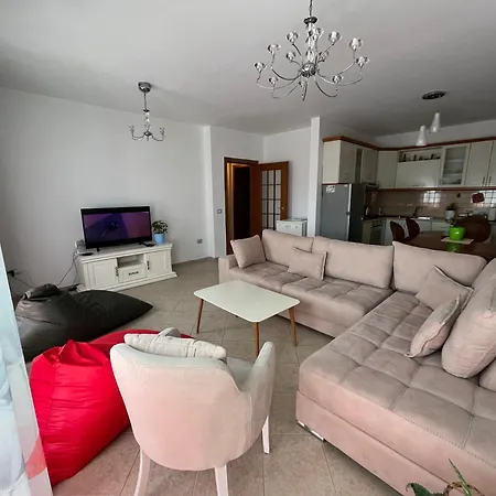 Selvi Apartment
